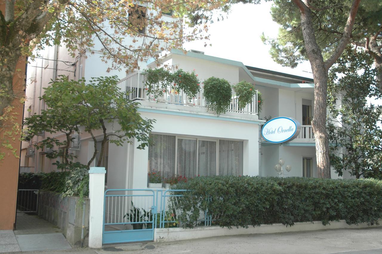 Hotel Pensione Ornella เชเซนาติโก ภายนอก รูปภาพ